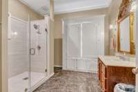 Full bath in General Store