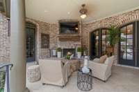 Sitting areas with fresh air!