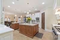 Lots of space, a chef's dream!