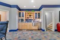Wet bar and entertaining area