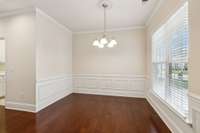 Eat-in Dining Area