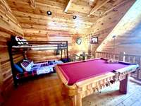 Loft/Gameroom