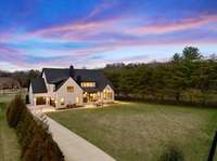Absolutely gorgeous property