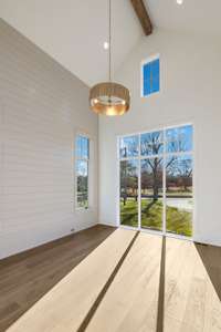Main Floor Guestroom