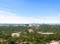 Vanderbilt, Belmont and Lipscomb universities are just minutes way as is downtown Nashville