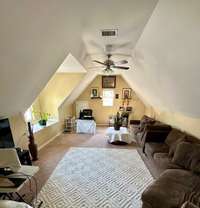 Bonus room on 2nd floor