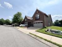 Everything is so nice and the exterior and grounds area well maintained by the HOA.