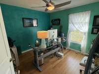 Bedroom 3/ Office