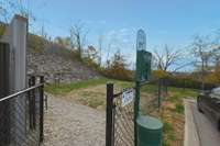 Fenced in area for your pet!!!