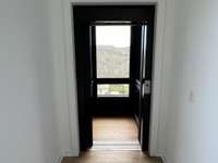 Motorized elevator doors