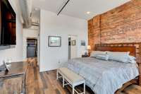 Roomy Retreat!