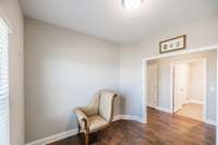 Office area or could be dining area....