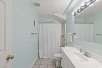 Lower level / Basement Full Bath