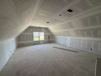 massive bonus room