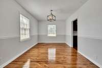 Dining room with chair rail