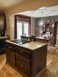 Energy-efficient home at 508 Pin Oak Pl, Mount Juliet, TN! Features solar panels, convenient access to Providence Marketplace, and just minutes from Nashville. A smart opportunity in Middle Tennessee real estate!