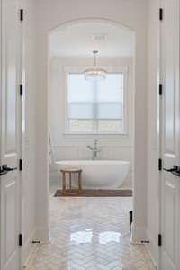 Primary Bath Suite w/ Separate Primary Closets