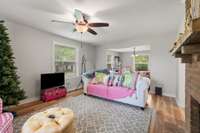 Guest Cottage - Den