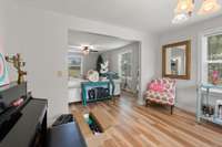 Guest Cottage - Dining Room