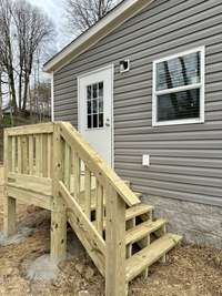 End porch