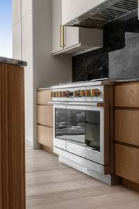 Monogram gas range