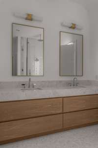 Double sink vanity