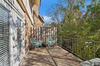 Dine al fresco, get lost in a book + watch the ducks float by!