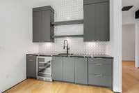Built-in ice maker under the wet bar