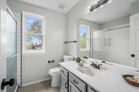 Master That has large vanity top