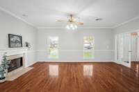 Large Formal Living Room with Gas Logs Fireplace