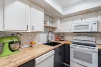 New butcher block countertops