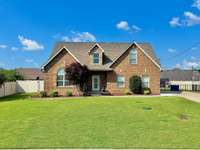 Welcome home to 414 Beaumont Drive! Stunning home with a dream back yard, incredible kitchen and super comfortable layout. One of the best spots in the neighborhood too!