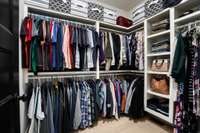*LARGE PRIMARY BEDROOM WALK-IN CLOSET* CUSTOM SHELVING*