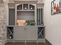 Wine lovers will love the intricate attention to detail