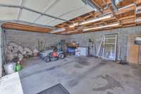 3 car garage