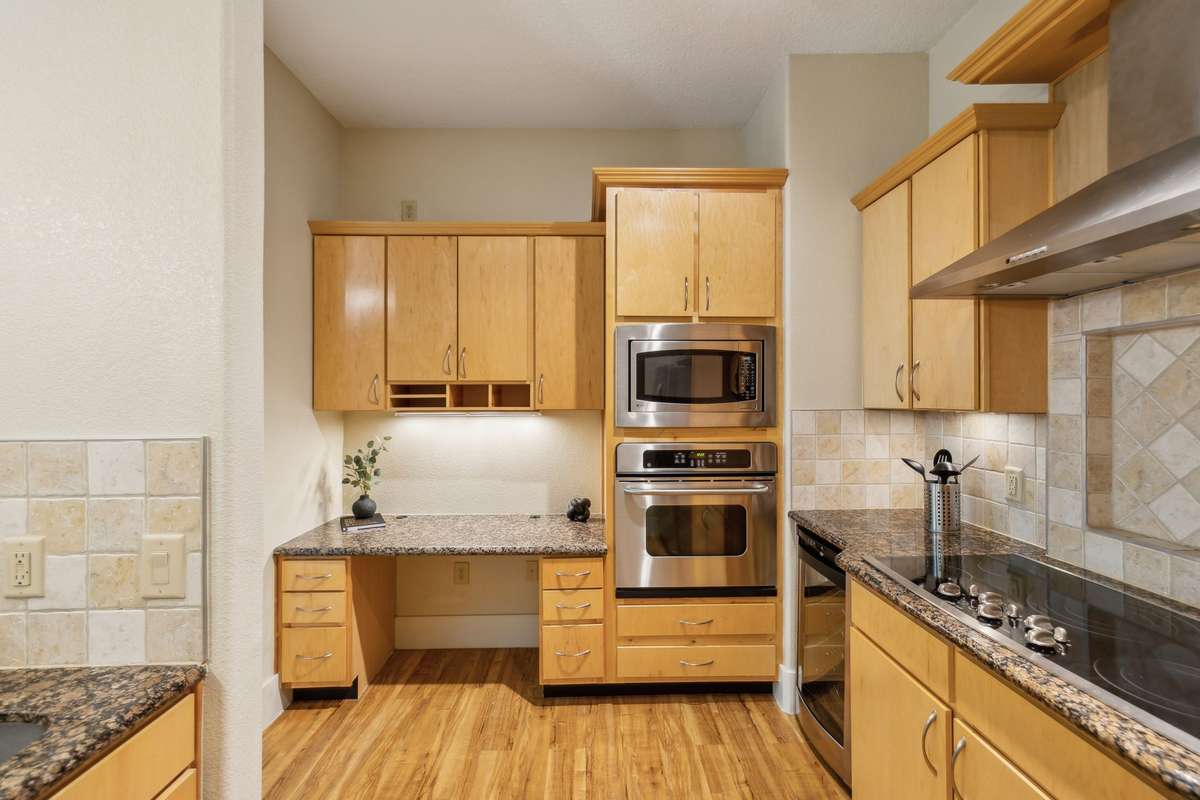 This Kitchen has plenty of cabinet space ready for your move.