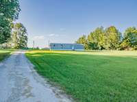 2 bedroom mobile home with fully renovated interior and appliances.