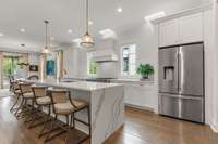 Stainless appliances remain