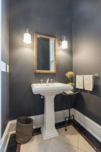 Powder room