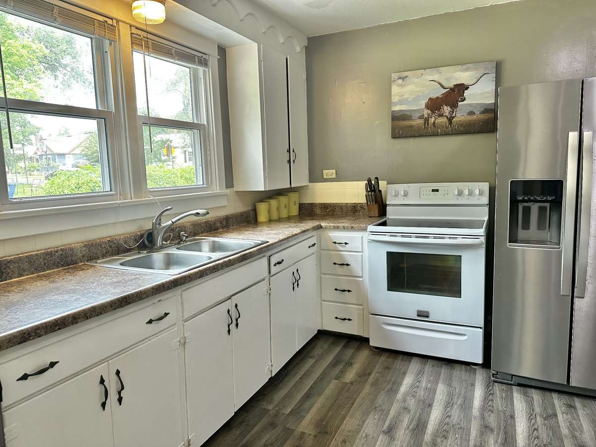 Kitchen features a lot of counter space