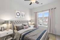 Great sized guest bedroom with large closet