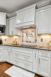 CUSTOM CABINETS with Pot-Filler!