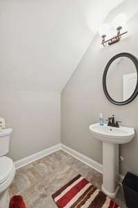 Powder Room... In The Bonus Room !