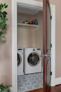 Apartment Laundry Room