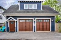 2 car garage with alley access