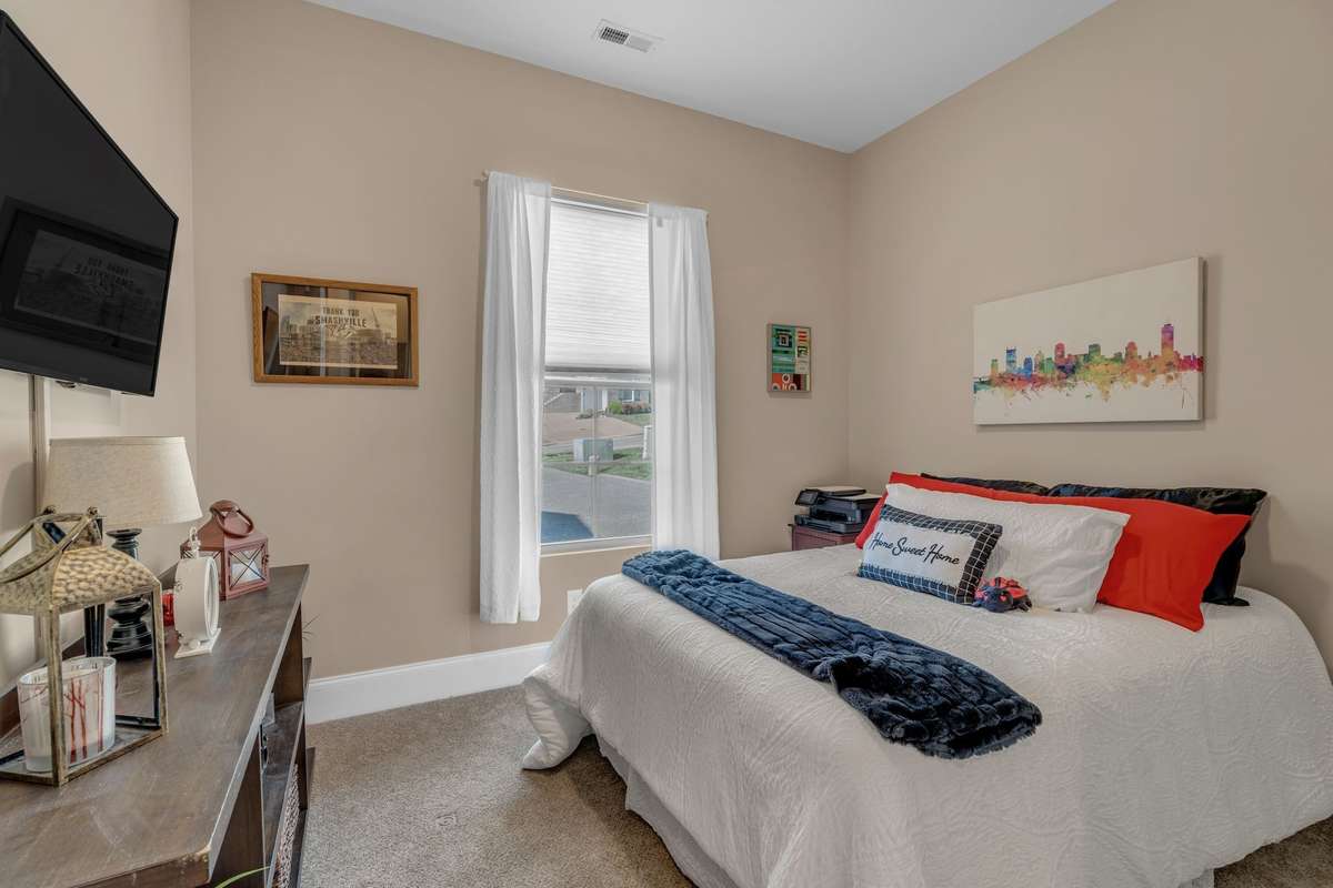 2nd Bedroom. Plenty of natural light coming in.