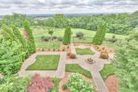Look at these gardens! Just a little piece of heaven right here!