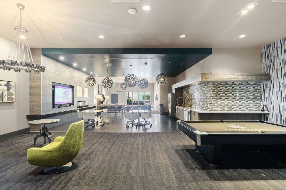 Lots of space to entertain, relax, study or work!