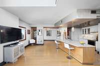 So much room to entertain!