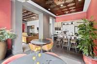 Cafe / Coffee Bar